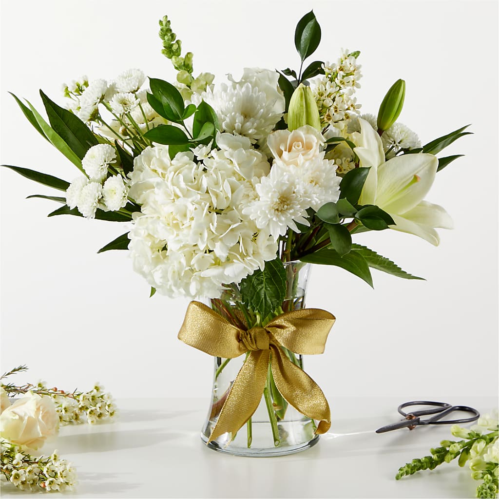 New Beginnings – A Florist Original – Ko Caffee Llc Dba Verde Galerie, Stamford CT