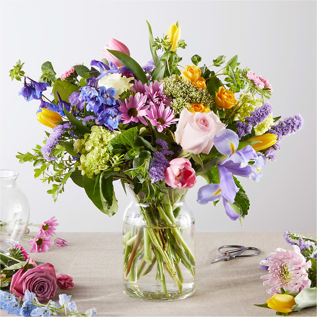 Pastel Traditions - A Florist Original – Ko Caffee Llc Dba Verde Galerie, Stamford CT