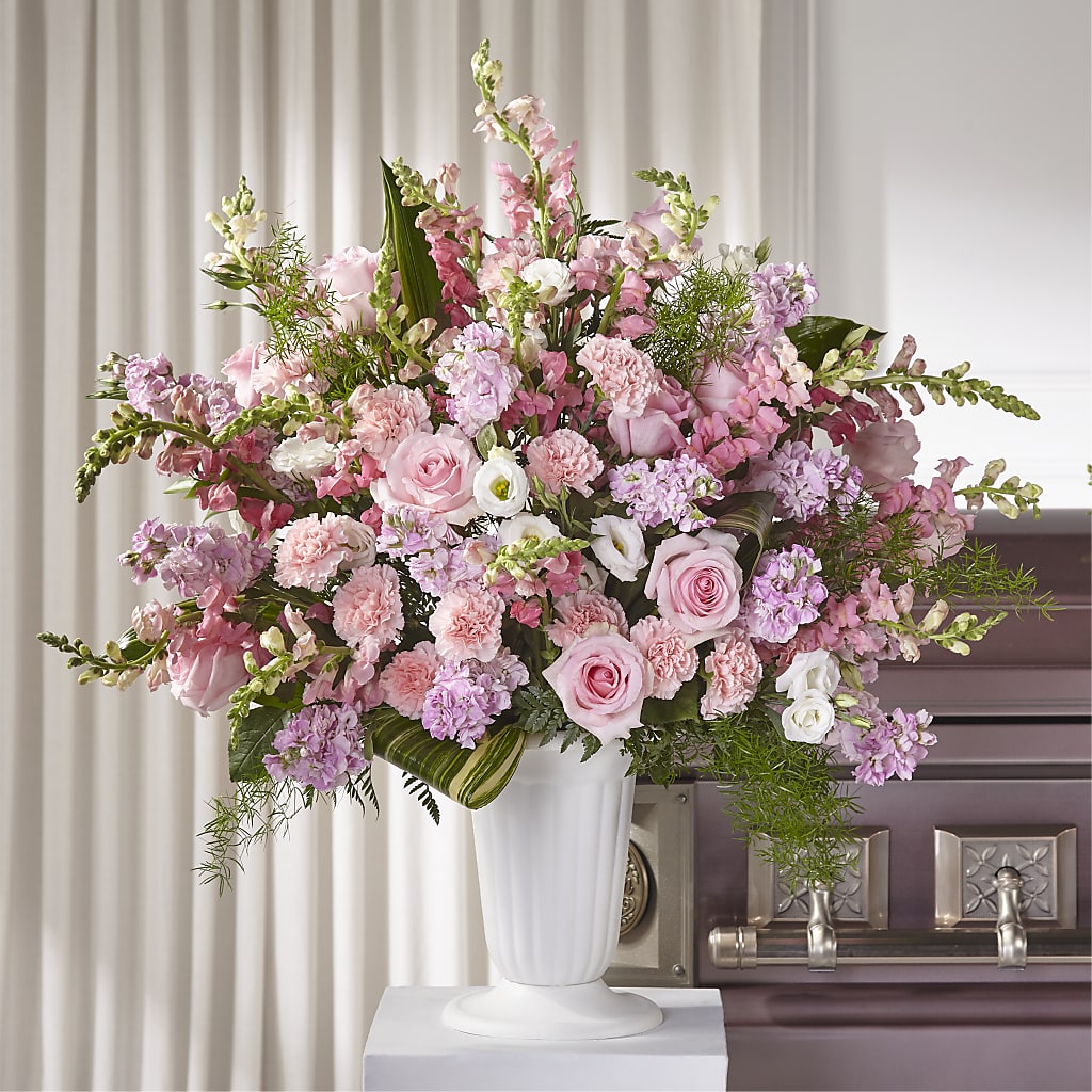 Divine Comfort Arrangement – Ko Caffee Llc Dba Verde Galerie, Stamford CT
