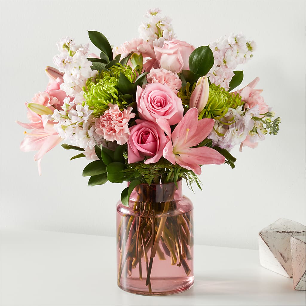 Pretty in Pink Bouquet – Ko Caffee Llc Dba Verde Galerie, Stamford CT