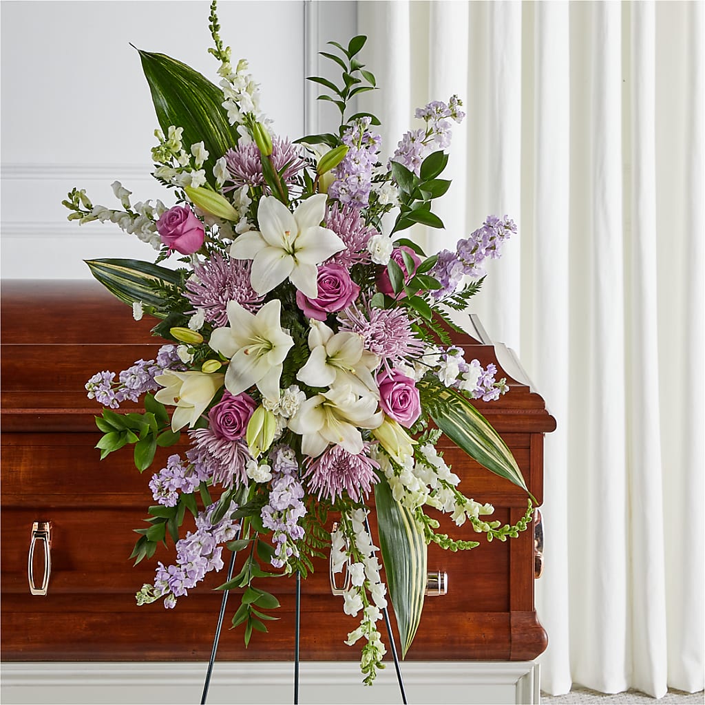 Grateful Hearts Standing Spray – Ko Caffee Llc Dba Verde Galerie, Stamford CT