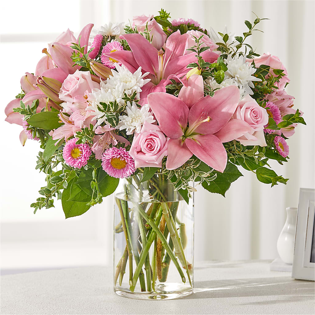 Healing Hug Bouquet – Ko Caffee Llc Dba Verde Galerie, Stamford CT