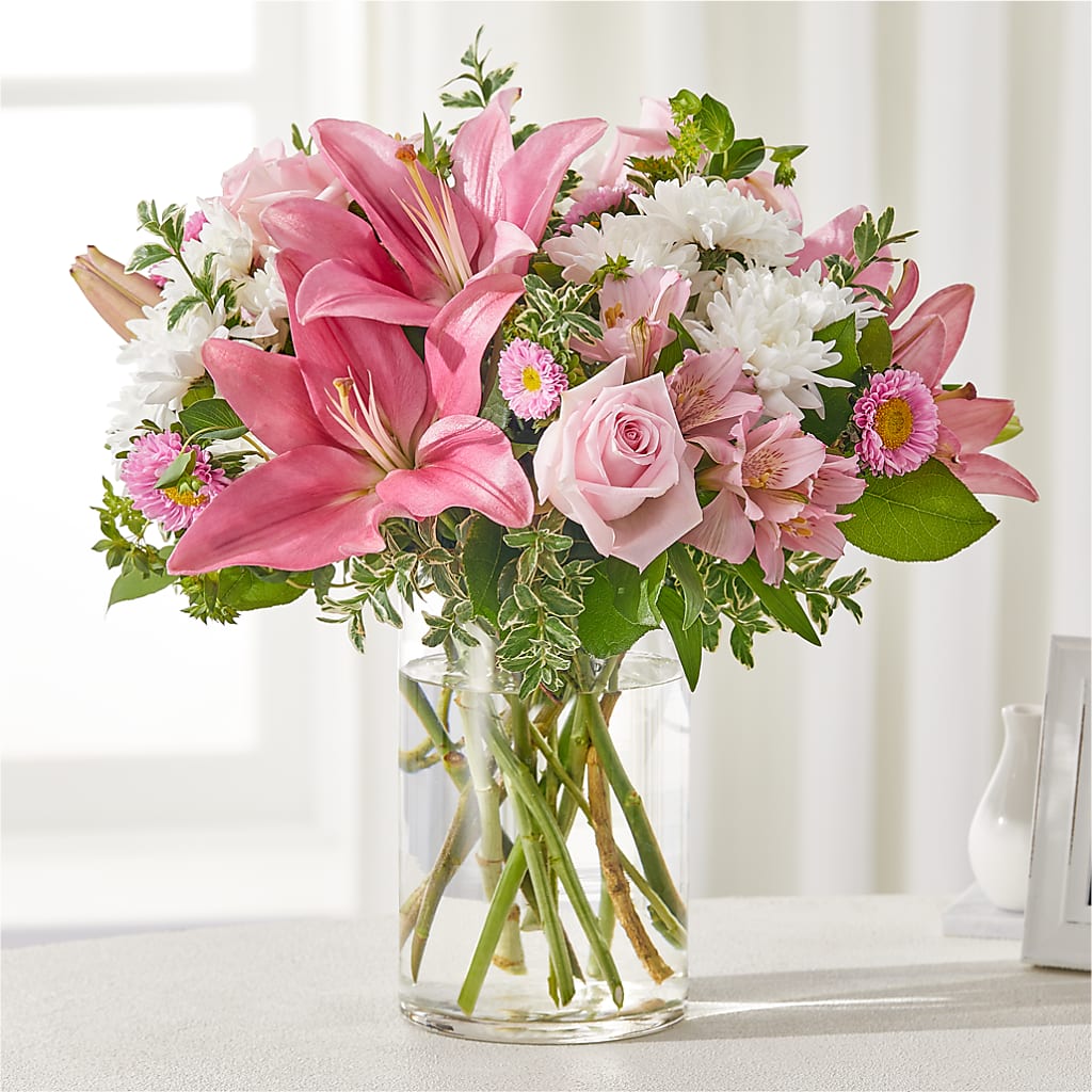 Healing Hug Bouquet – Ko Caffee Llc Dba Verde Galerie, Stamford CT