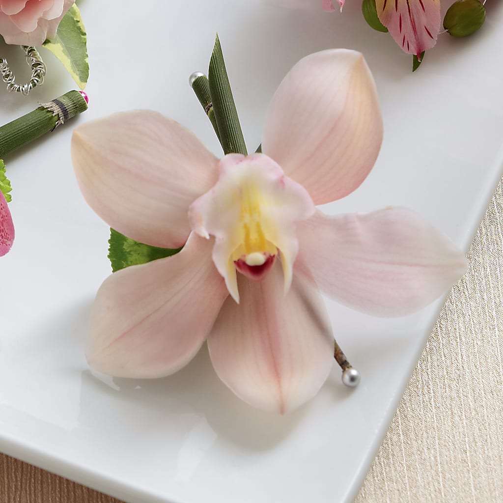 Pink Cymbidium Boutonniere – Ko Caffee Llc Dba Verde Galerie, Stamford CT