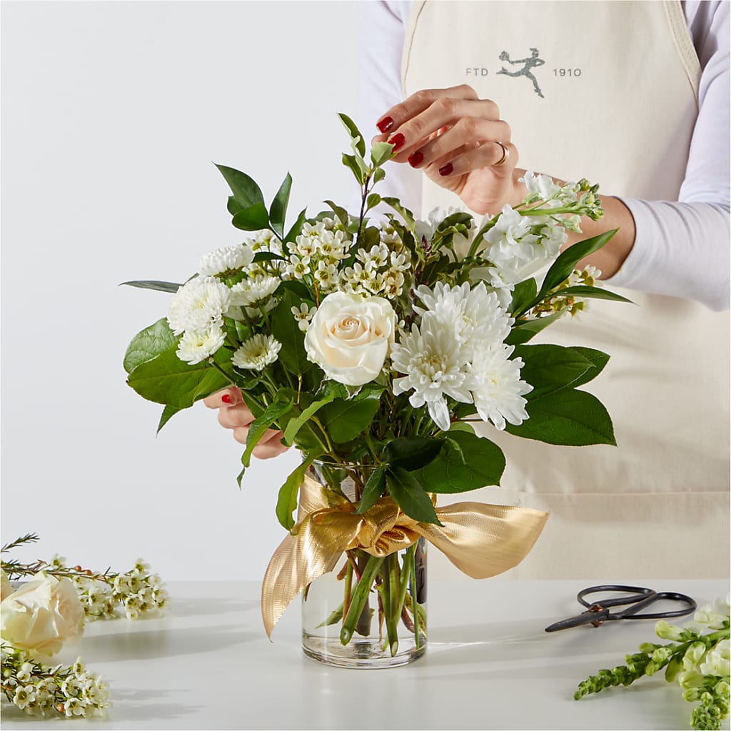 New Beginnings – A Florist Original –  Ko Caffee Llc Dba Verde Galerie, Stamford CT