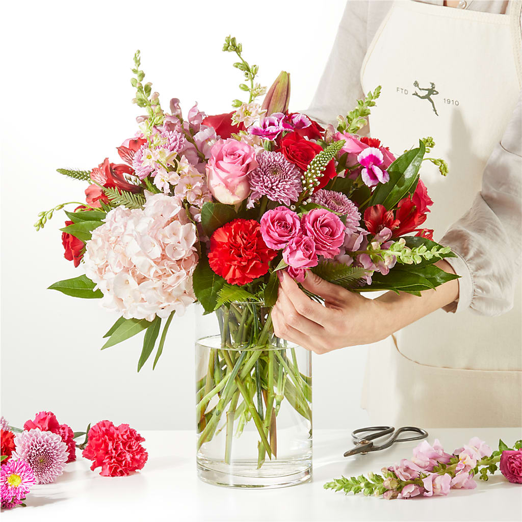 Swooning Over You - A Florist Original –  Ko Caffee Llc Dba Verde Galerie, Stamford CT