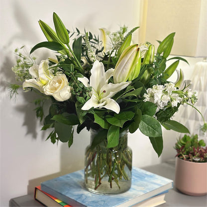 Alluring Elegance Bouquet –  Ko Caffee Llc Dba Verde Galerie, Stamford CT
