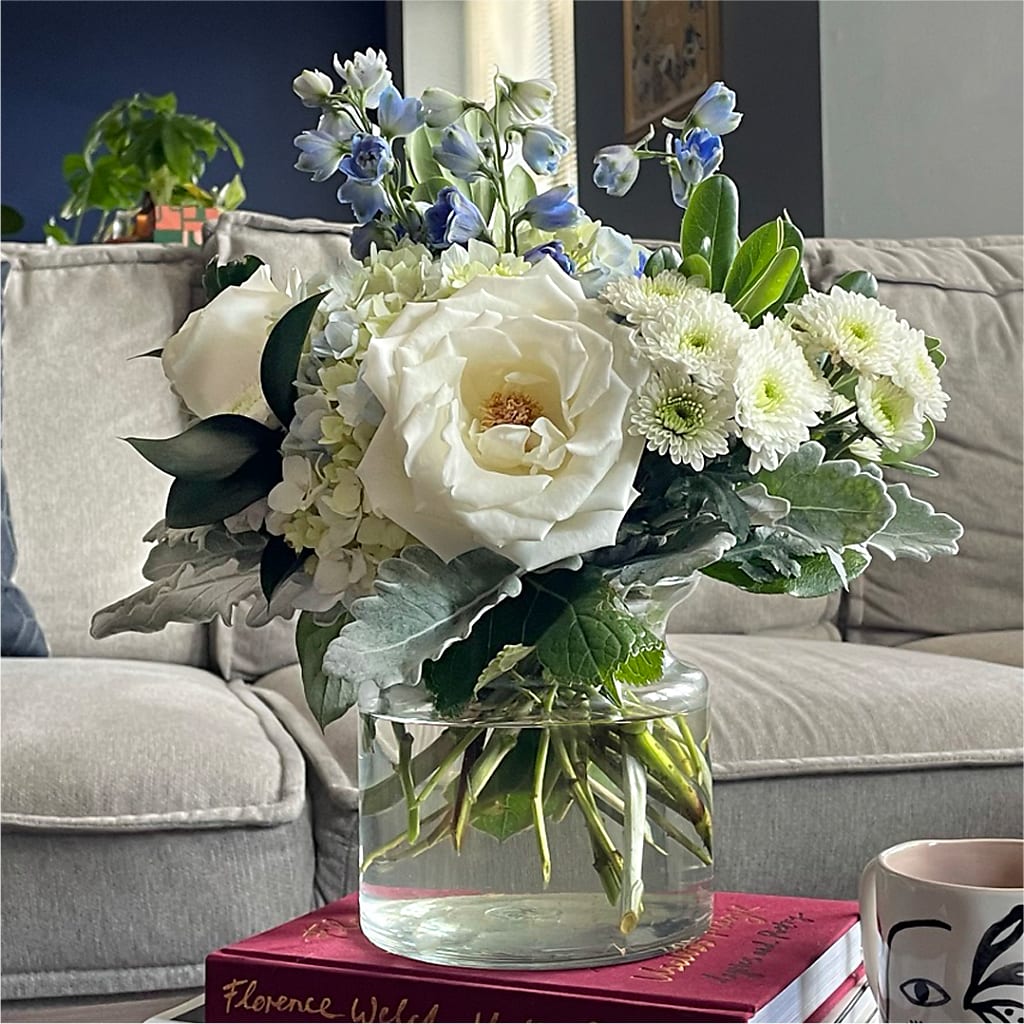 Clear Skies Bouquet –  Ko Caffee Llc Dba Verde Galerie, Stamford CT
