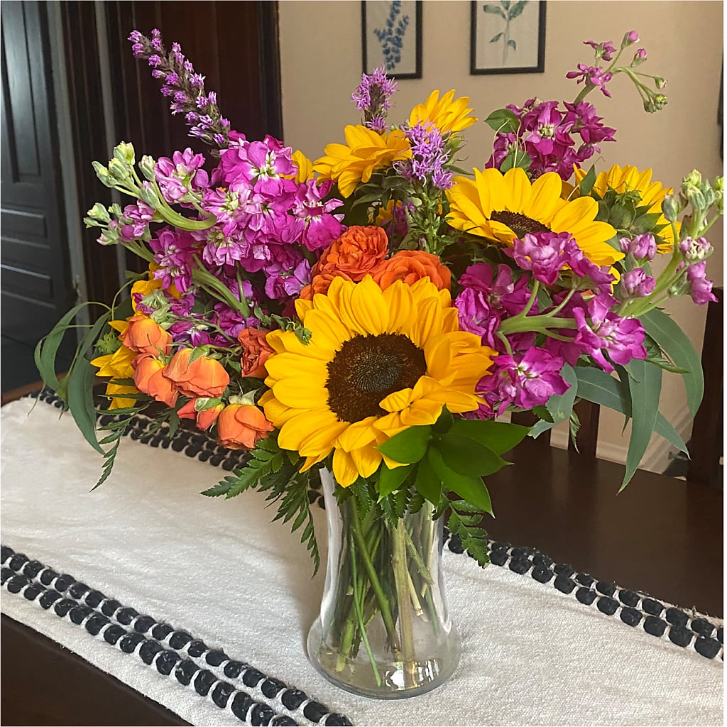 Rays of Life Bouquet –  Ko Caffee Llc Dba Verde Galerie, Stamford CT