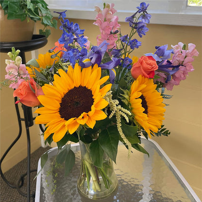 Rays of Life Bouquet –  Ko Caffee Llc Dba Verde Galerie, Stamford CT