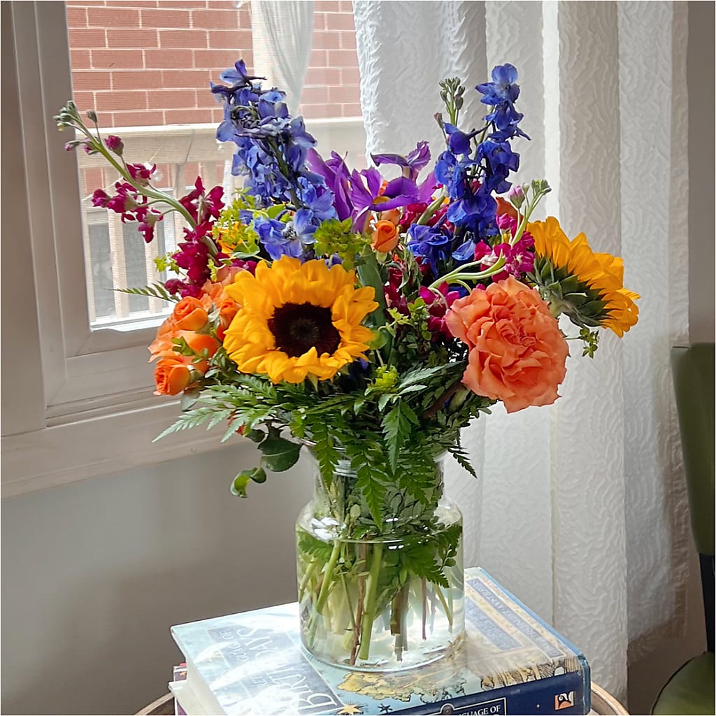 Rays of Life Bouquet –  Ko Caffee Llc Dba Verde Galerie, Stamford CT