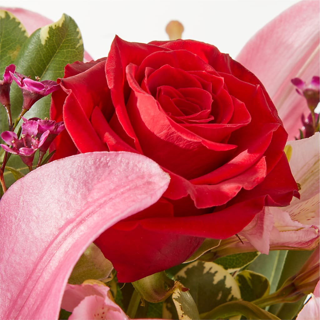 Lucky in Love Bouquet –  Ko Caffee Llc Dba Verde Galerie, Stamford CT