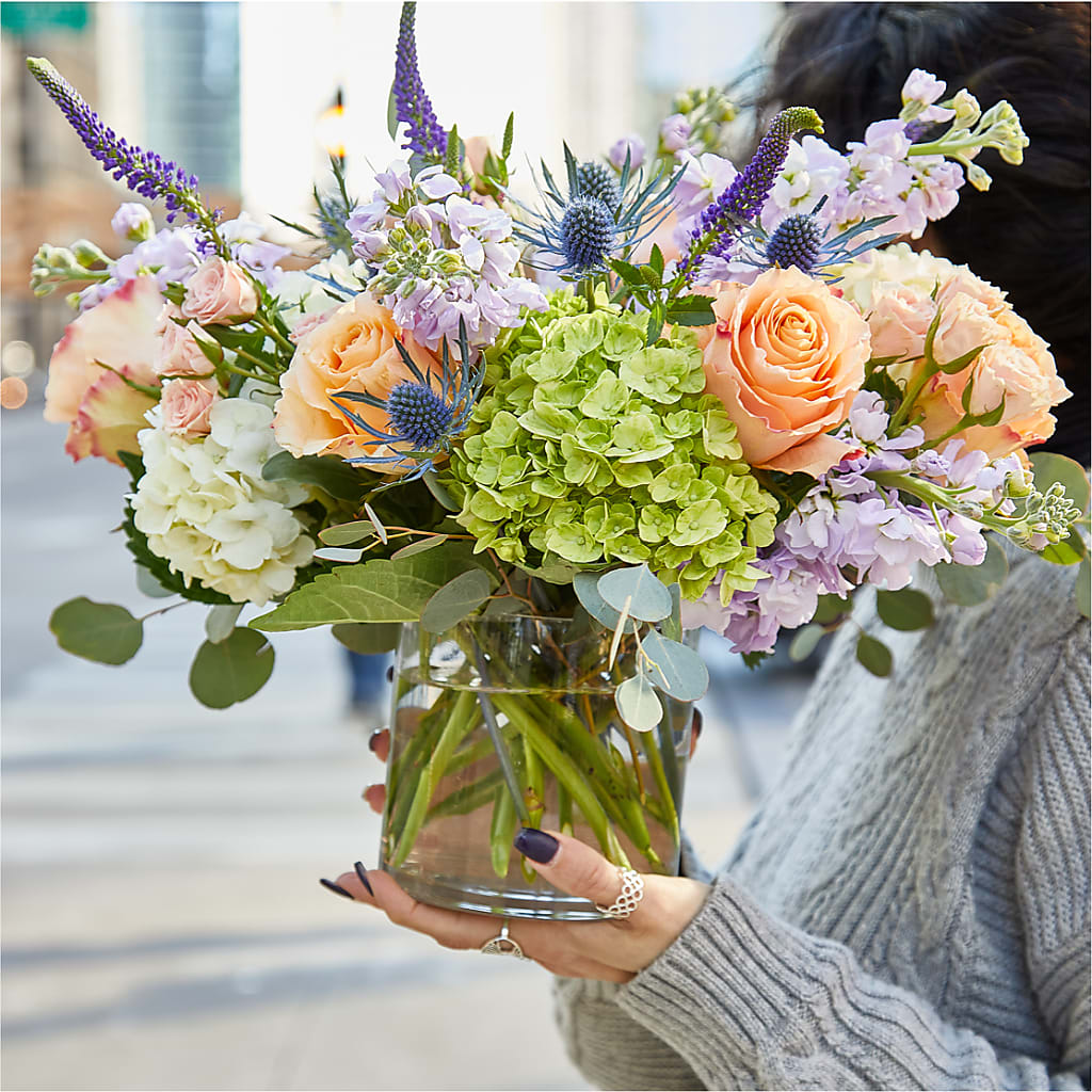 Porch Swing Bouquet –  Ko Caffee Llc Dba Verde Galerie, Stamford CT